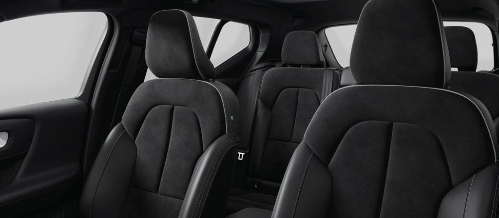 volvo c40 interiors-min